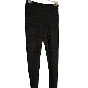 Swallow black textured athletic leggings Tic Tok gathered back seam Large